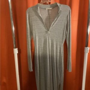 Heart Hips Gray Long Sleeve Plunge Gown